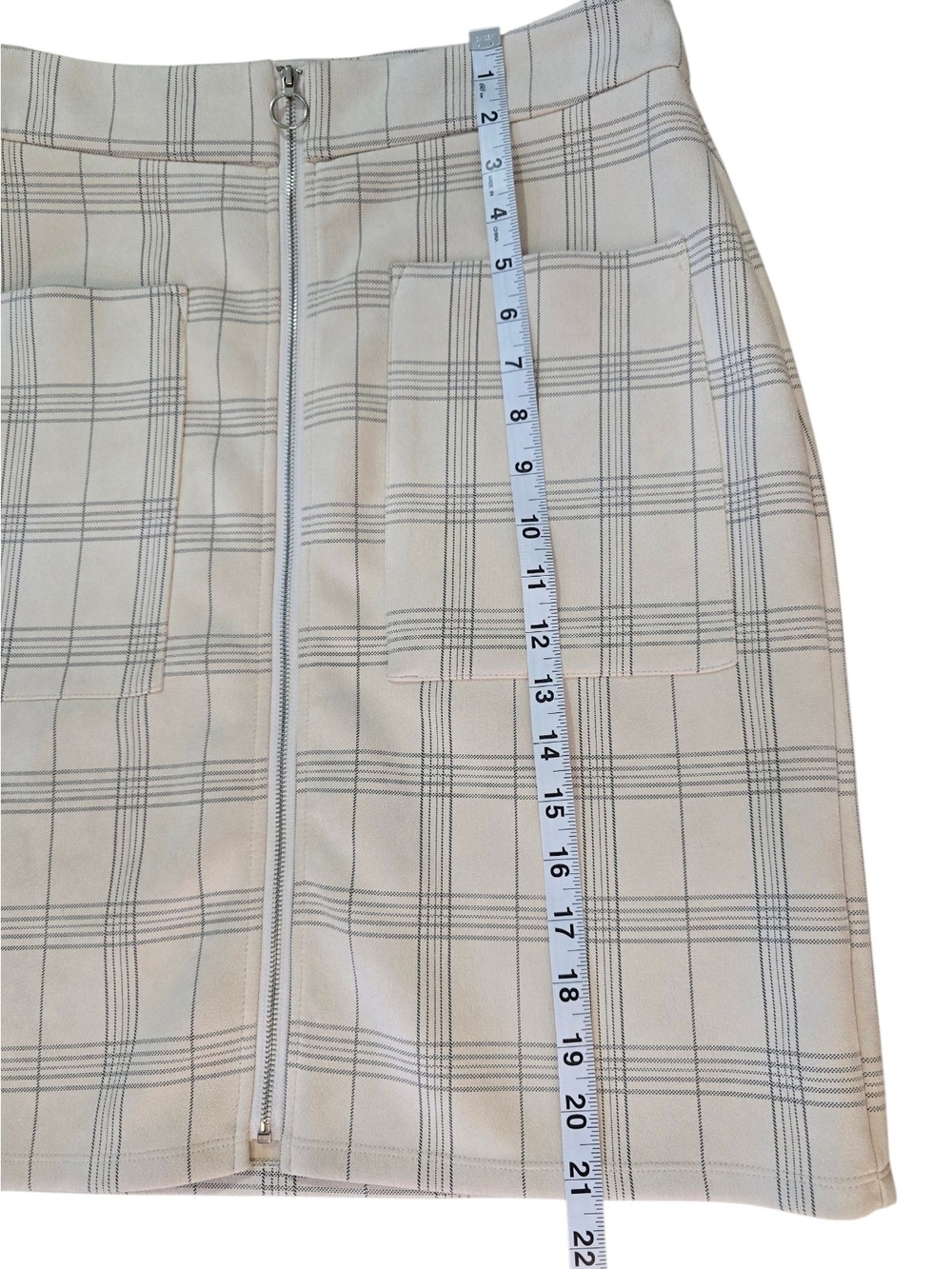 Alice Blue Skirt Size Medium Cream Plaid Front-Zip Pencil Skirt - Picture 4 of 9